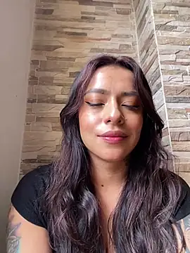 foxxy lover online show from February 2026 03:42:01 PM