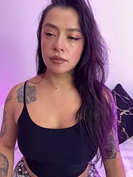 foxxy lover online show from February 2026 06:27:01 PM