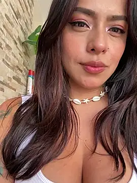 foxxy lover online show from February 2026 07:02:01 PM