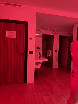 MelaFoxx online show from March 2026 01:04:01 AM