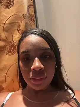 Snapshot of Scarlett_Viibe chatting on March 2026 02:44:02 AM Scarlett Viibe online show from March 2026 02:44:02 AM