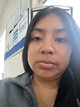 Noa Baker online show from March 2026 01:30:01 PM