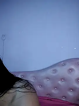 Noa Baker online show from April 2026 12:11:02 PM