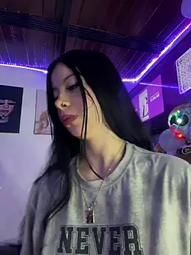 Snapshot of violettahotass chatting on February 2026 02:35:01 PM violettahotass online show from February 2026 02:35:01 PM