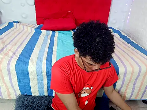 Snapshot of philipsex28 chatting on February 2026 10:42:02 PM philipsex28 online show from February 2026 10:42:02 PM