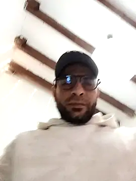 yoahotpetrafiery online show from February 2026 10:32:01 PM