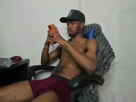 Snapshot of Kofi_exotic_2 chatting on May 2026 05:29:02 PM Kofi exotic 2 online show from May 2026 05:29:02 PM