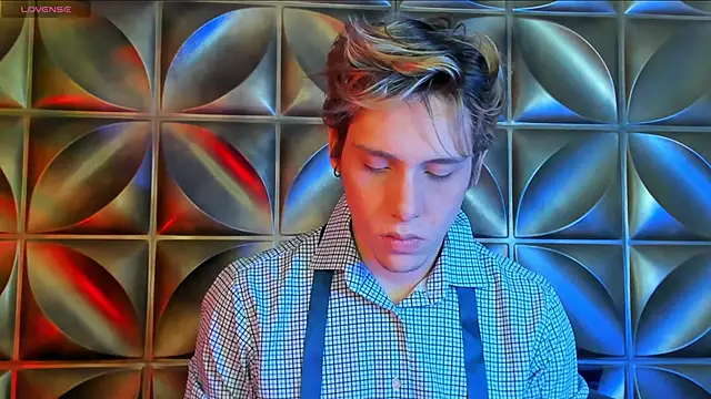 DannyParker  online show from February 2026 04:32:01 AM