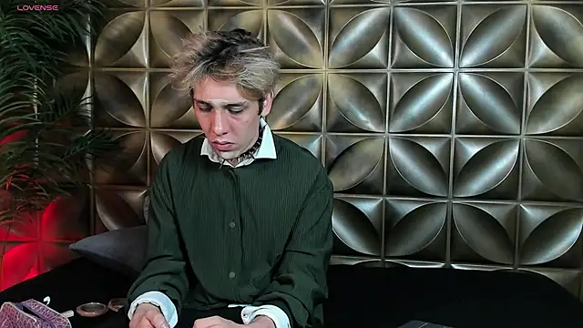 DannyParker  online show from February 2026 04:43:02 AM