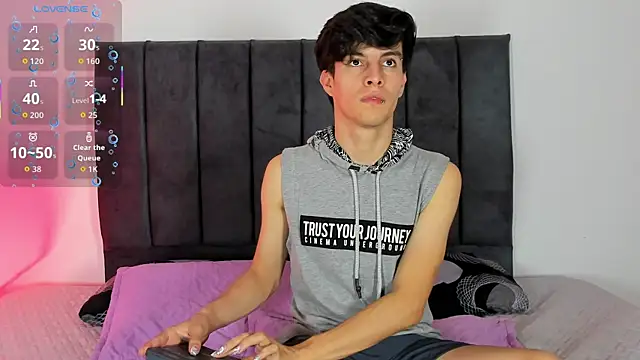 axxxel twink online show from April 2026 01:42:02 AM