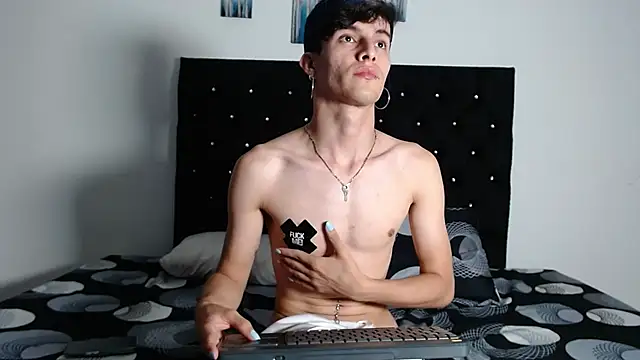 axxxel twink online show from February 2026 01:15:02 AM