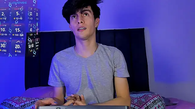 axxxel twink online show from April 2026 02:21:01 AM