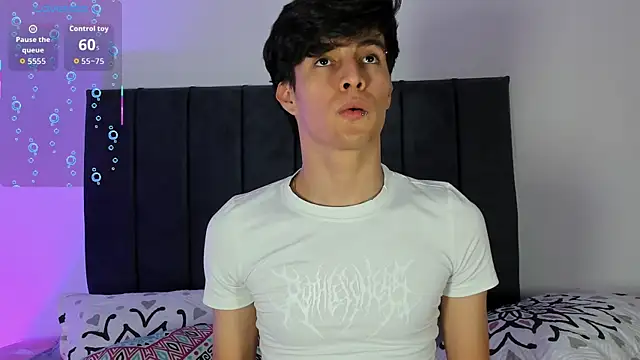axxxel twink online show from April 2026 02:13:02 AM