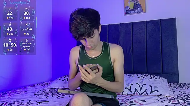 Snapshot of axxxel_twink chatting on June 2026 03:17:02 AM axxxel twink online show from June 2026 03:17:02 AM