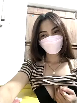 Baby-sexytits2026 online show from April 2026 11:15:01 AM