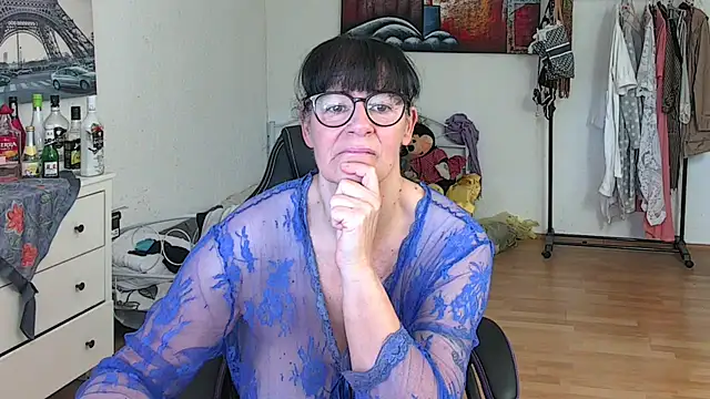 Sylly online show from March 2025 09:56:02 AM