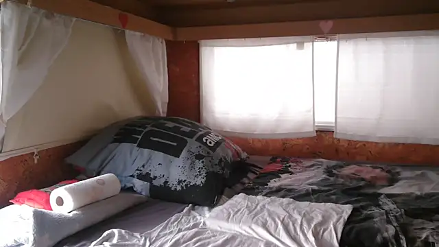 Sylly online show from January 2026 07:45:02 AM