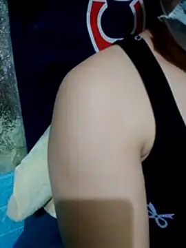 YIYI-502 online show from February 2026 02:50:02 PM