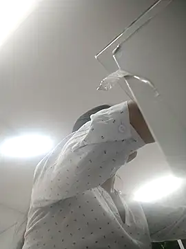 EvaMiranda online show from April 2026 09:38:02 PM