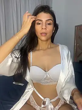 EvaMiranda online show from May 2026 03:33:01 AM