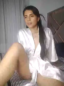 EvaMiranda online show from April 2026 02:46:01 AM