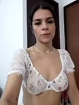 EvaMiranda online show from June 2026 02:56:01 AM