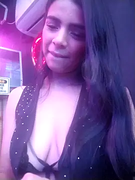 EvaMiranda online show from April 2026 03:43:01 AM