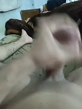 Snapshot of amirMohamed58 chatting on June 2026 05:56:01 PM amirMohamed58 online show from June 2026 05:56:01 PM