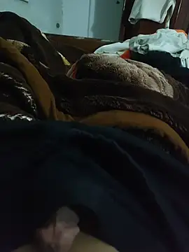 Snapshot of amirMohamed58 chatting on February 2026 04:34:02 PM amirMohamed58 online show from February 2026 04:34:02 PM