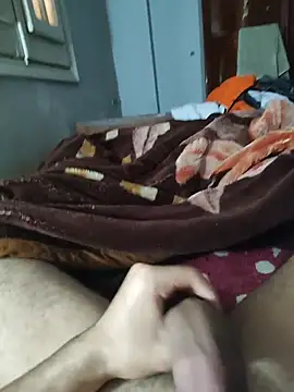 amirMohamed58 online show from April 2026 07:10:01 AM