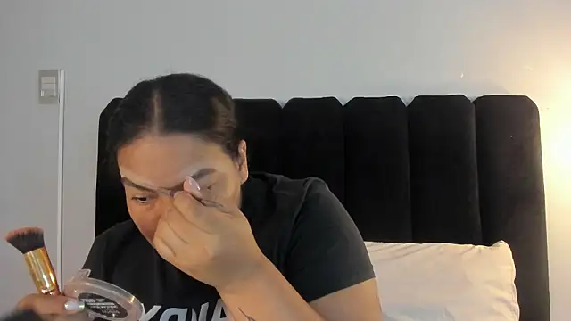 Snapshot of Amaranoir- chatting on February 2026 08:08:02 PM Amaranoir- online show from February 2026 08:08:02 PM