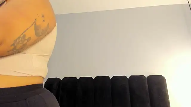 Snapshot of Amaranoir- chatting on February 2026 03:05:02 AM Amaranoir- online show from February 2026 03:05:02 AM