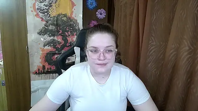 Teasing Dora online show from March 2026 08:27:02 PM