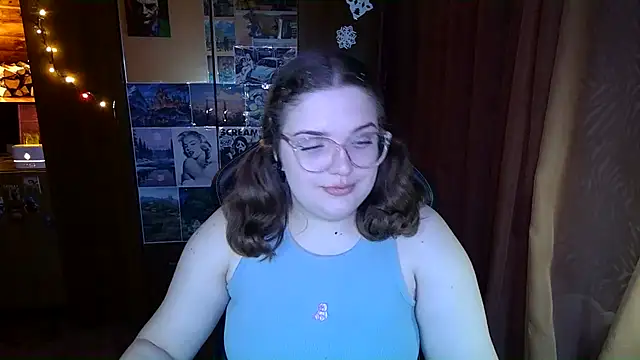 Teasing Dora online show from February 2026 01:49:02 AM