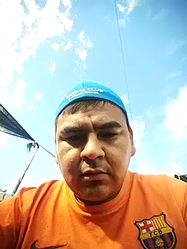 Sergiowooo online show from February 2026 07:45:02 PM