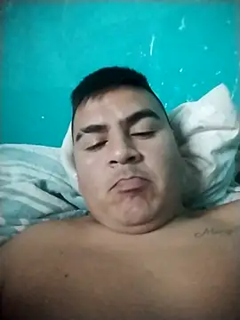 Snapshot of Sergiowooo chatting on May 2026 05:43:01 AM Sergiowooo online show from May 2026 05:43:01 AM