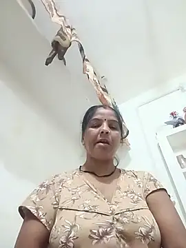 Snapshot of punamji_sexe chatting on May 2026 02:42:01 AM punamji sexe online show from May 2026 02:42:01 AM