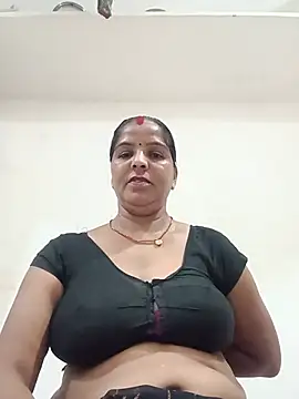 Snapshot of punamji_sexe chatting on June 2026 05:34:01 AM punamji sexe online show from June 2026 05:34:01 AM
