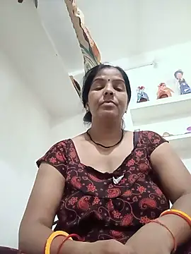 Snapshot of punamji_sexe chatting on May 2026 03:28:02 AM punamji sexe online show from May 2026 03:28:02 AM