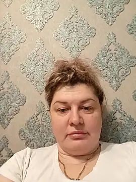 KristinaLowq online show from February 2026 04:17:01 PM