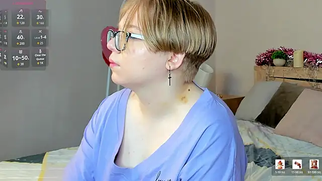 Lauraaa Smith online show from February 2026 12:41:01 AM