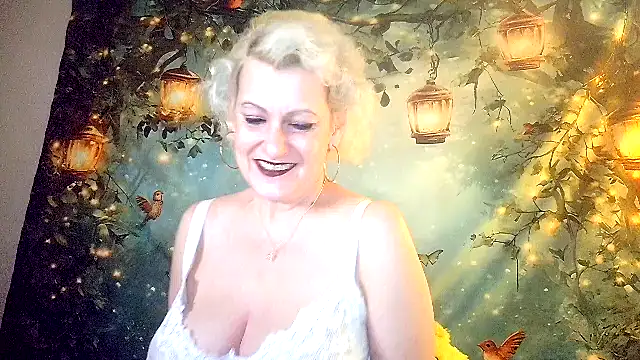 Blondie the librarian online show from May 2026 11:31:01 PM