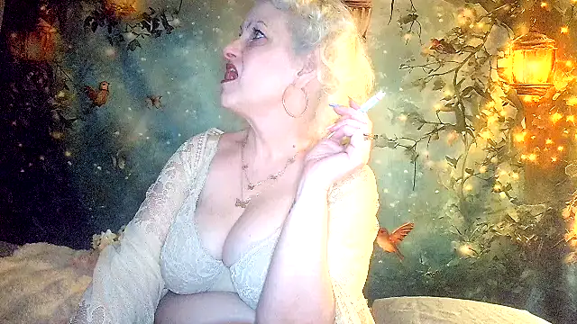 Blondie the librarian online show from April 2026 09:51:02 PM