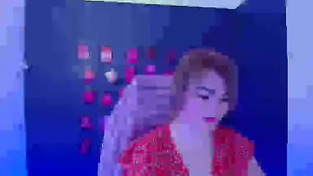 Snapshot of CuttieEmma chatting on February 2026 01:17:01 PM CuttieEmma online show from February 2026 01:17:01 PM