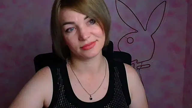 CuttieEmma online show from June 2026 06:07:01 AM
