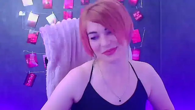 CuttieEmma online show from March 2026 06:53:01 PM