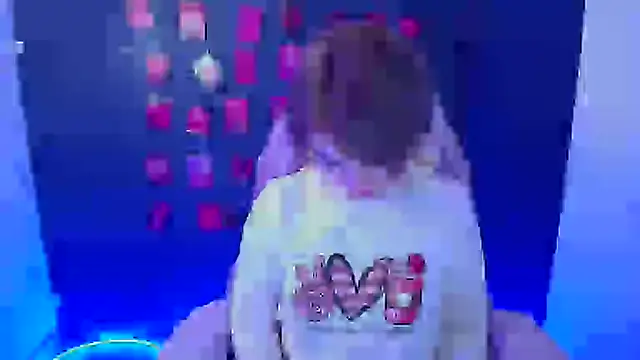 Snapshot of CuttieEmma chatting on February 2026 12:57:02 PM CuttieEmma online show from February 2026 12:57:02 PM