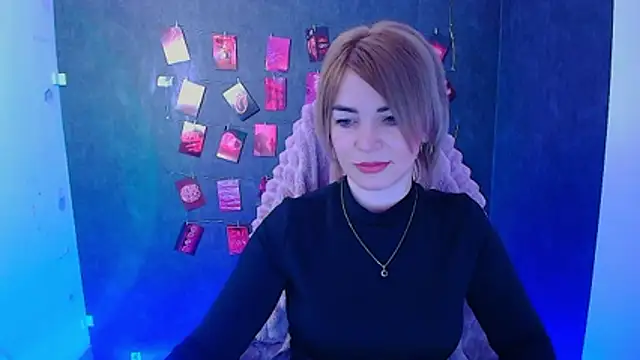 Snapshot of CuttieEmma chatting on February 2026 06:56:02 AM CuttieEmma online show from February 2026 06:56:02 AM