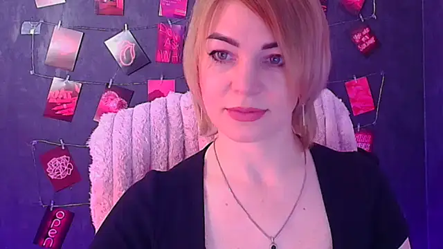 CuttieEmma online show from March 2026 12:51:02 PM