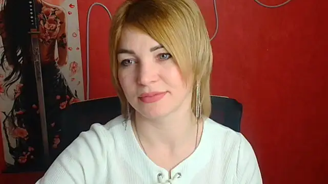 CuttieEmma online show from March 2026 06:29:01 AM